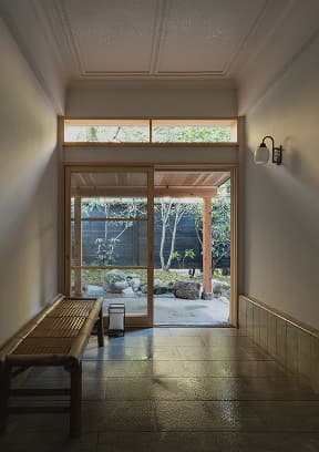 旅館・宿泊 / 店舗・オフィス等